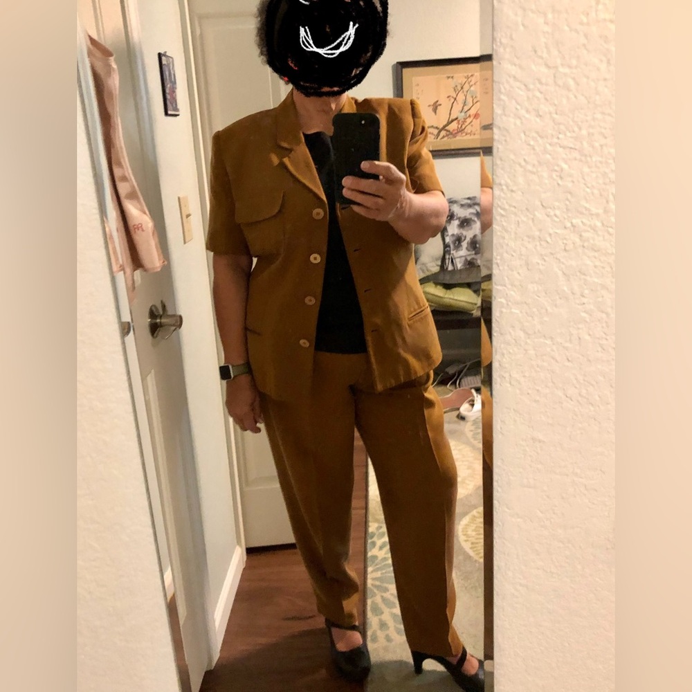 Vintage Chaus silk pantsuit, mustard 14